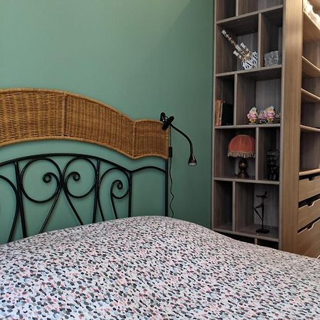 Private Acces To The All Flat. Charming Parisian. Екстер'єр фото